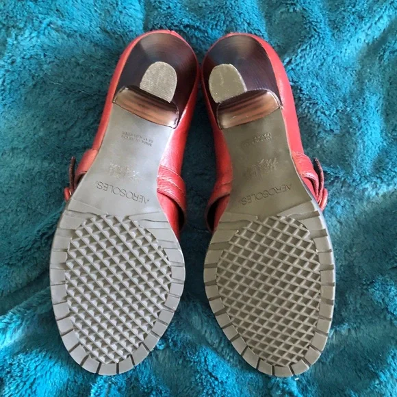 Aerosoles Red Leather Mary Janes, Sz 7.5 - Picture 4 of 15